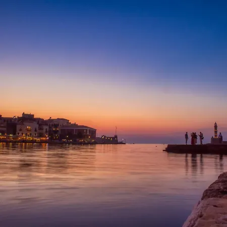 Chanialiving Venetian Luxury House-near Plaza Parking Casa vacanze La Canea